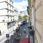 Cozy Apt Near Eiffel With Free Parking